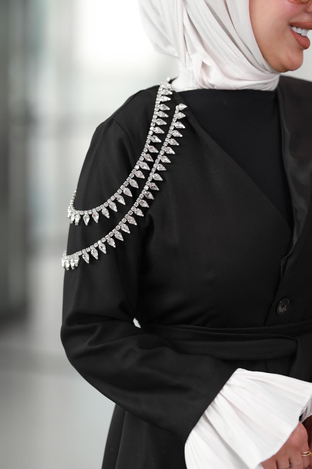 Black * Black - الصورة 3